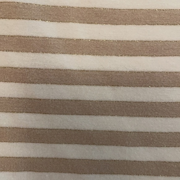 White House Black Market Top - Picture 4 of 7